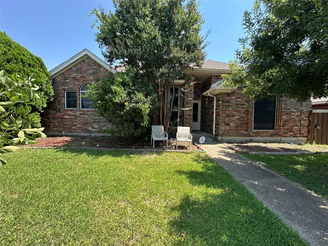 Photo of 1412 Paula Lane