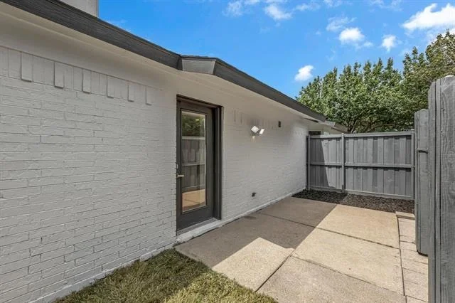 Photo of 2608 Figtree Lane