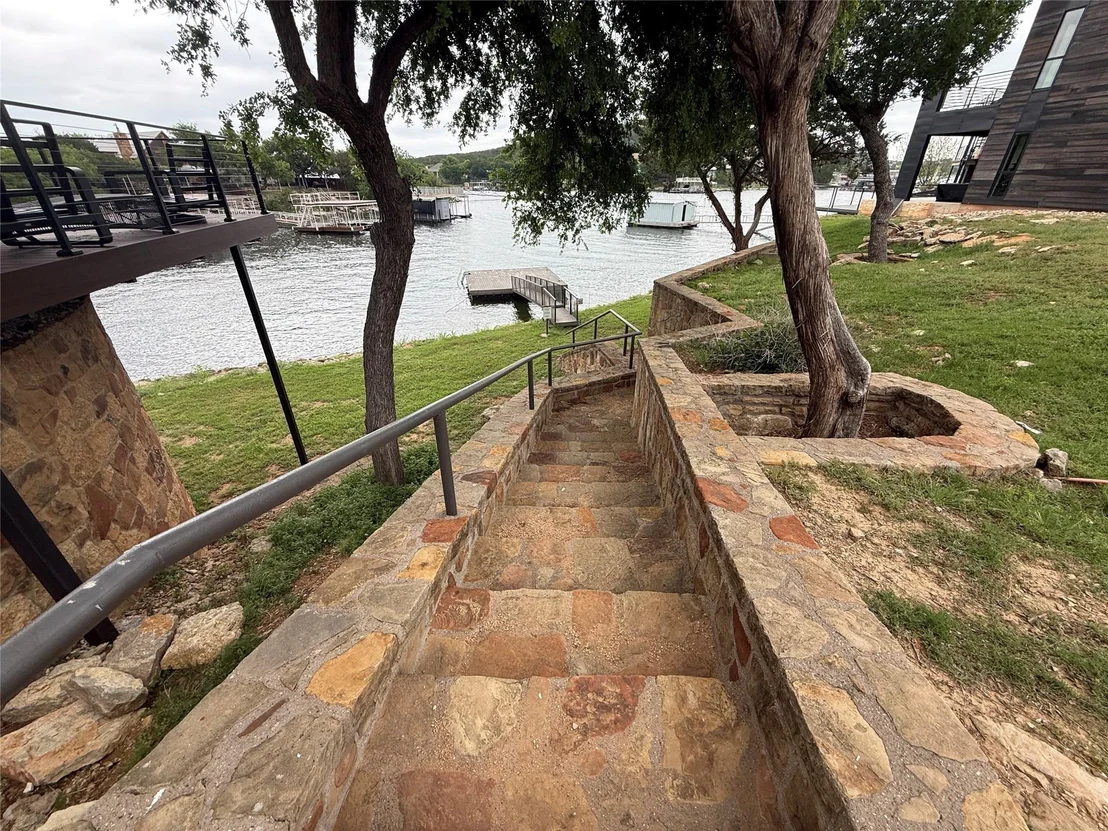 Photo of 11 Breakwater Bend