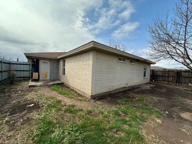 Photo of 2930 Waco Street