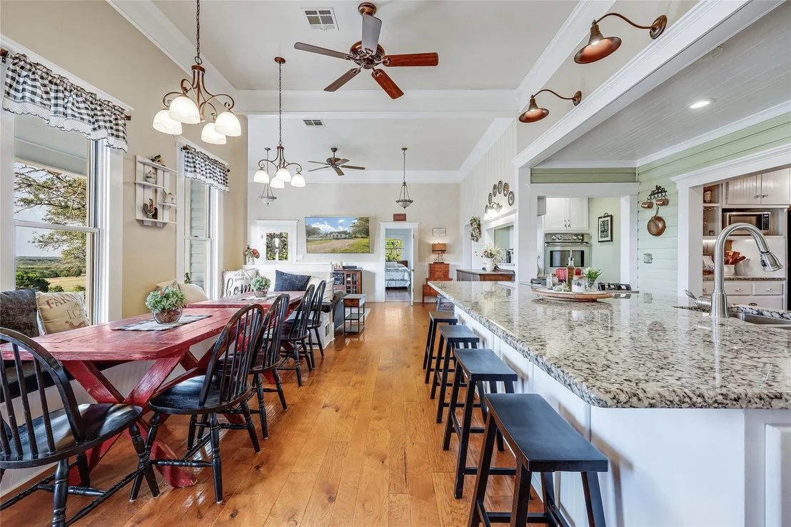 Photo of 13471 Cedar Valley Road