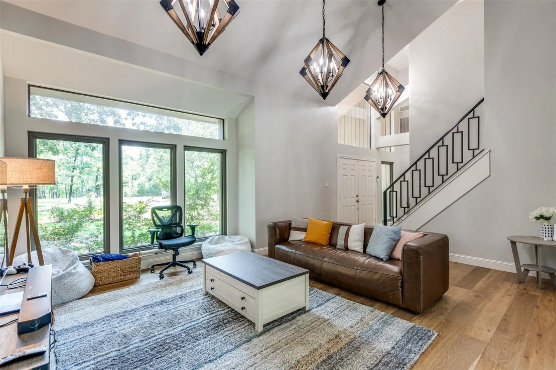 Photo of 605 Private Road 5881
