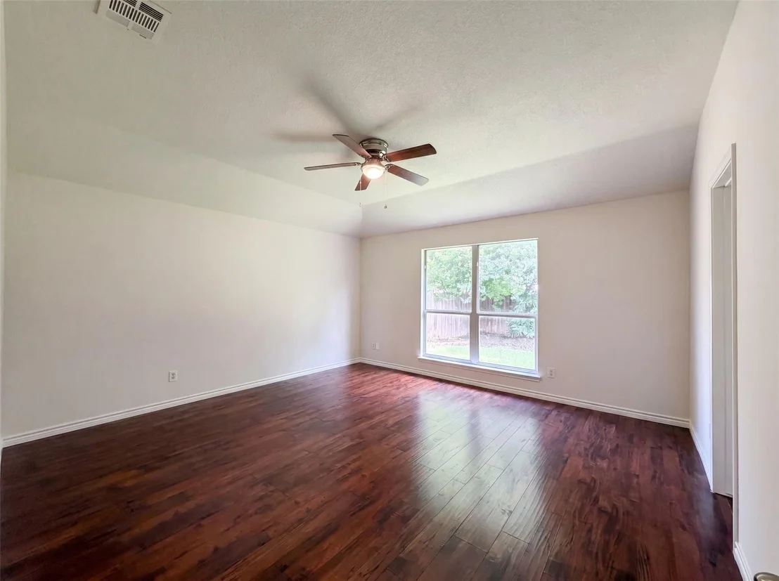 Photo of 2324 Glenhaven Drive