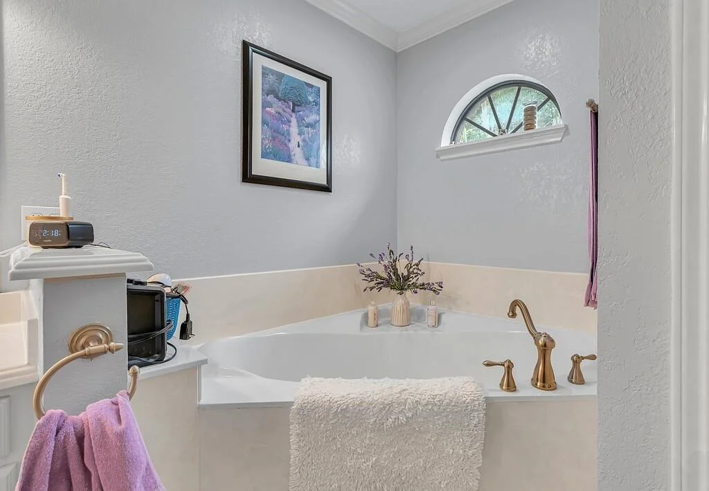 Photo of 3818 Westchester Drive