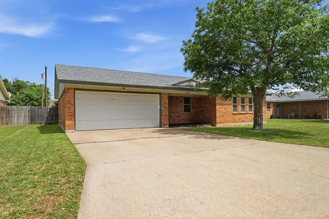 Photo of 2257 Brenda Lane
