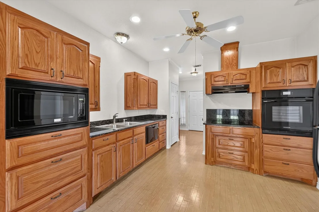 Photo of 433 Oak Street