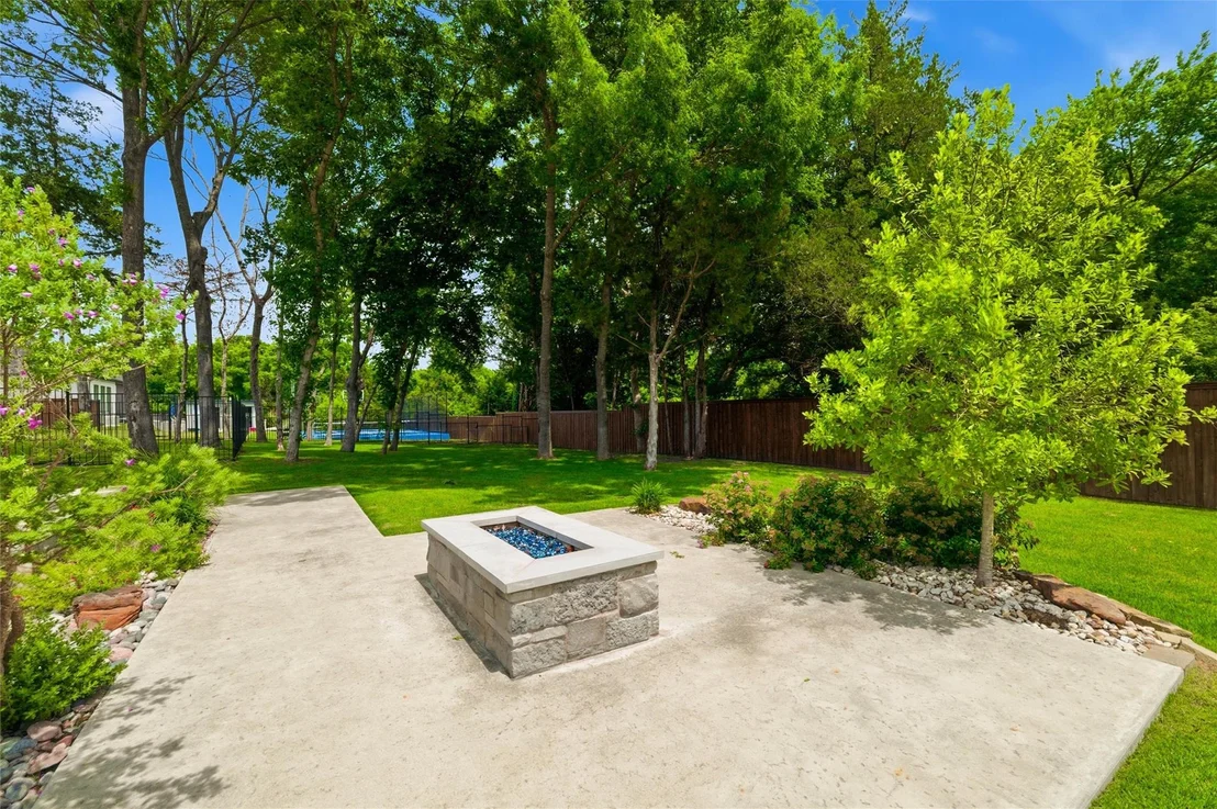Photo of 1019 Country Way