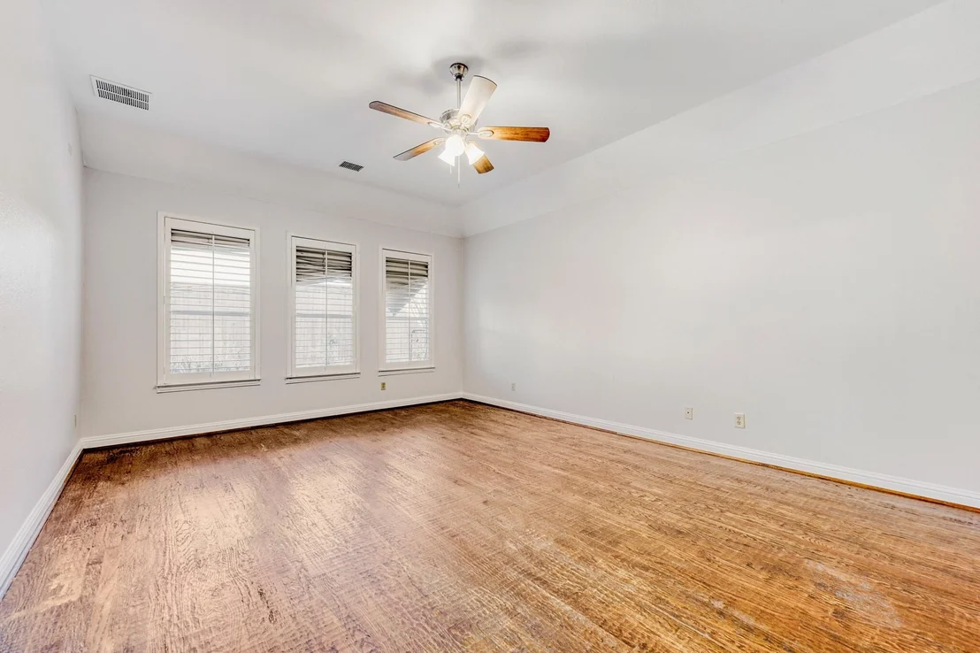 Photo of 6911 Bradford Estates Drive