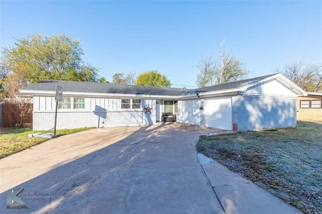 Photo of 2310 Hollis Drive