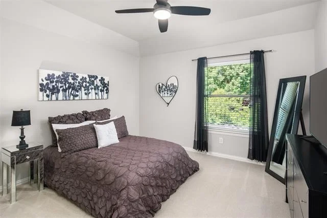 Photo of 909 Sonora Drive
