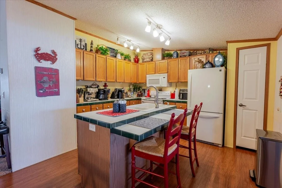 Photo of 4441 Chapel Road