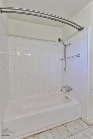 Photo of 1066 Westridge Drive