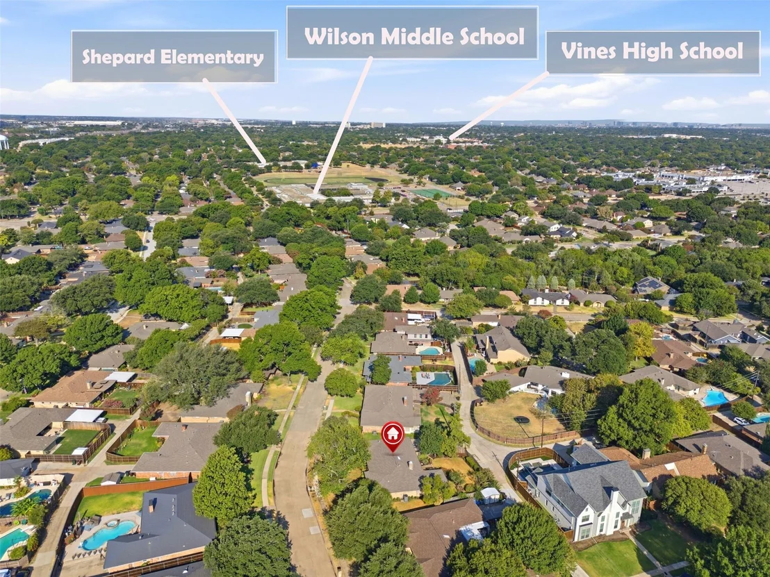 Photo of 1905 Midcrest Drive