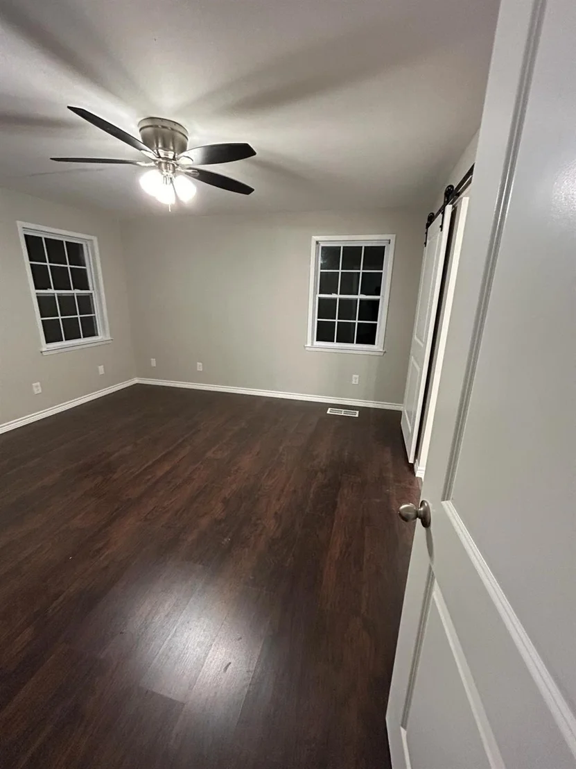 Photo of 112 Elm Street