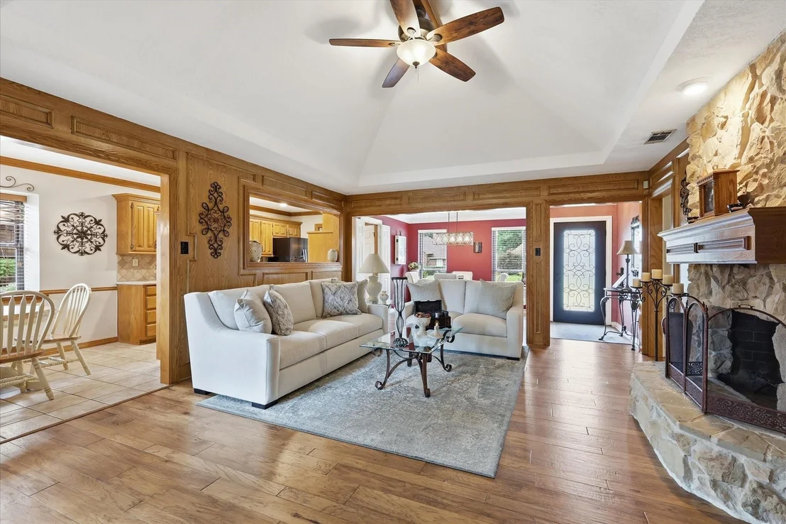Photo of 600 Quail Lane