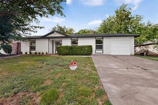 Photo of 1402 Shelmar Drive