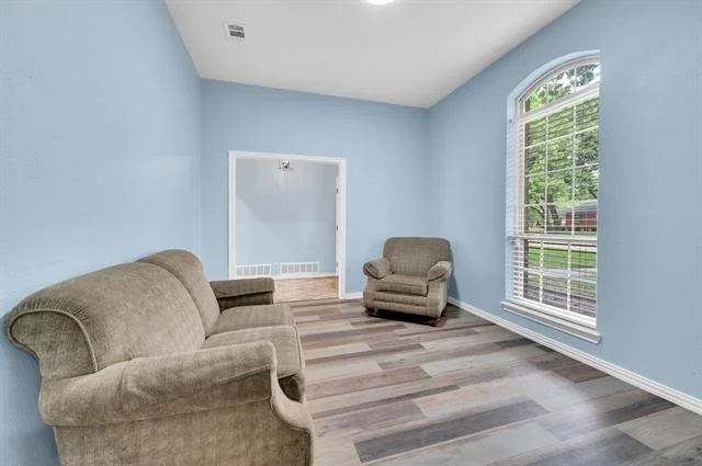 Photo of 102 Chapman Circle