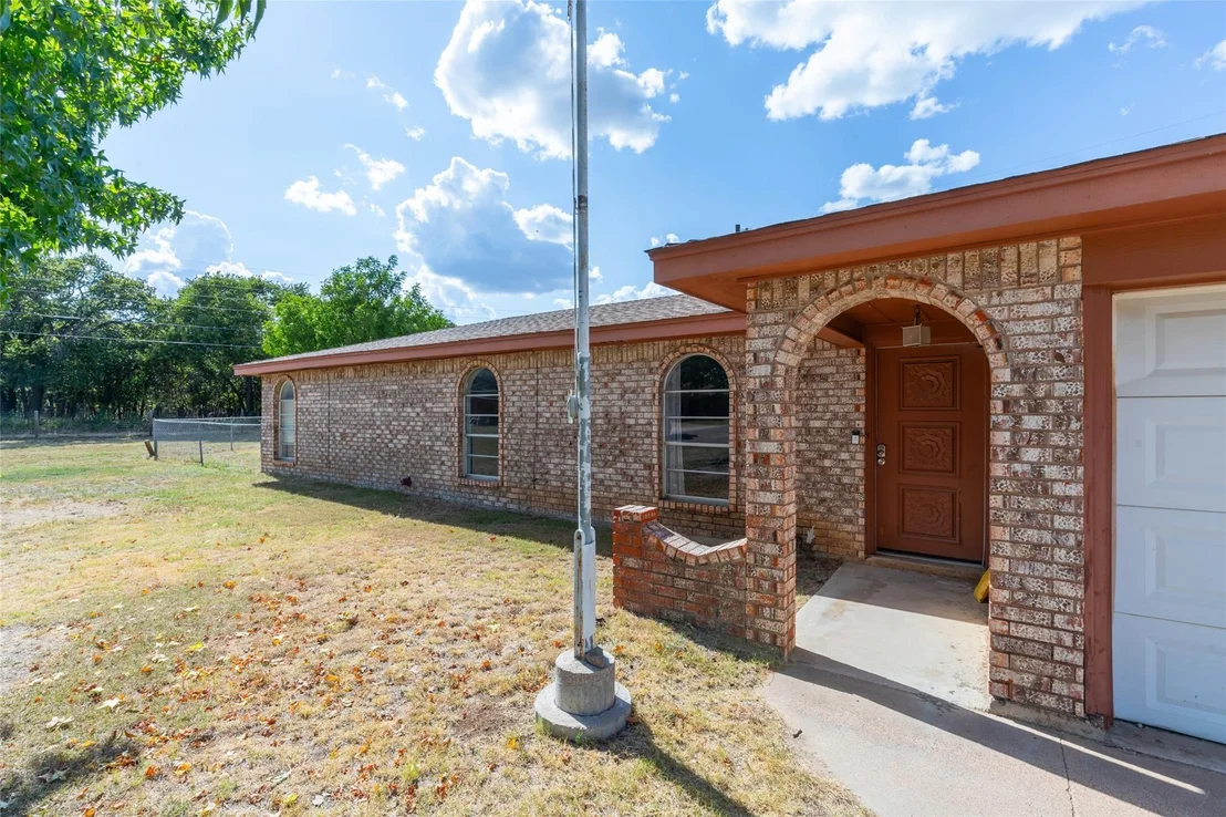 Photo of 1714 Locksley Court