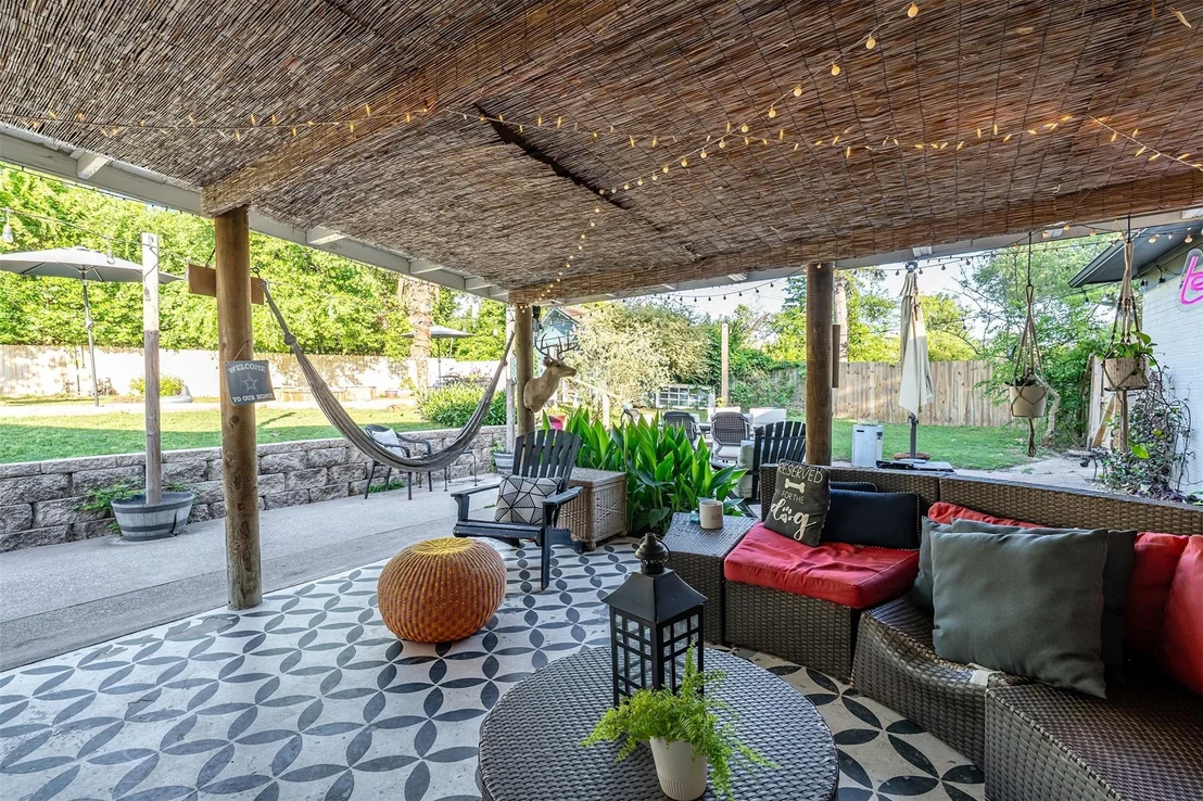 Photo of 3020 Meadowlark