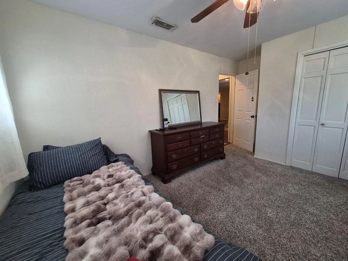 Photo of 2227 Hanover Drive