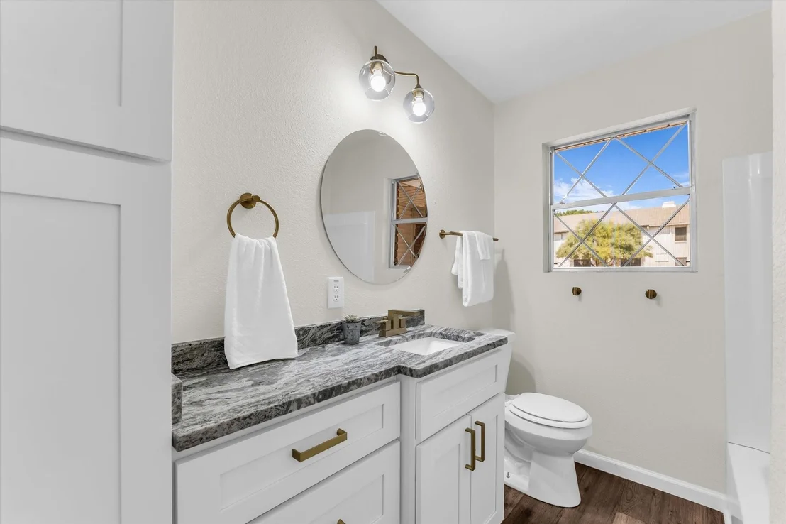 Photo of 1025 N 59th Street