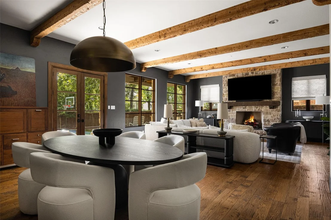 Photo of 3517 Mockingbird Lane