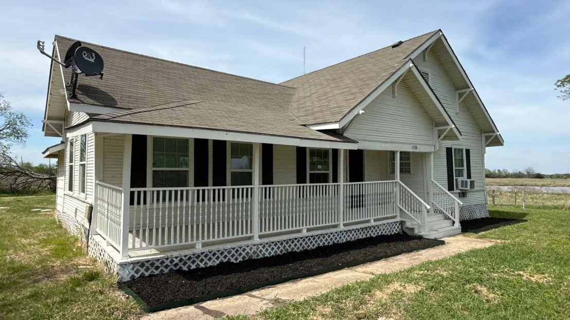 Photo of 1338 S State Highway 121