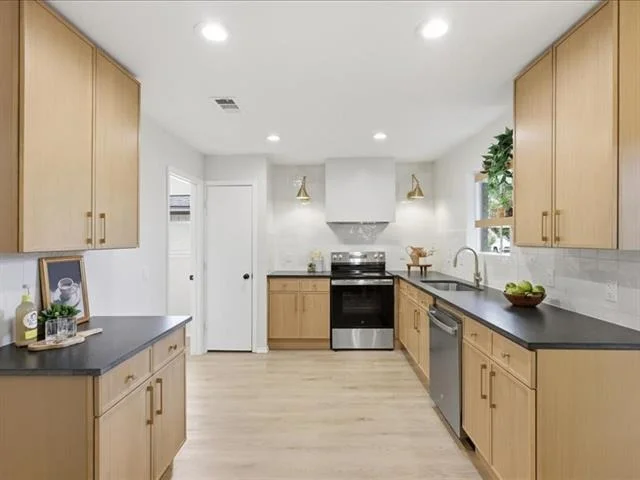 Photo of 2112 Treehouse Lane