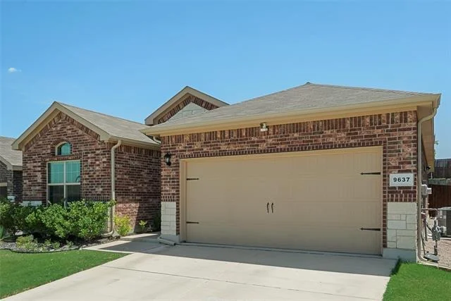 Photo of 9637 Cherryville Road