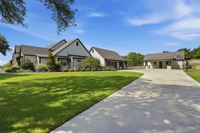 Photo of 600 W Hill Drive