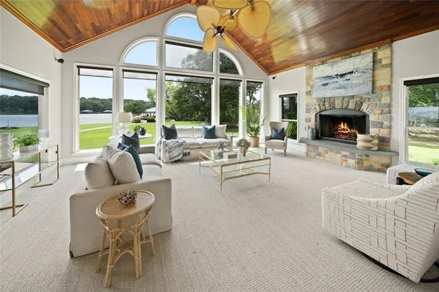 Photo of 17110 Island Cove Road