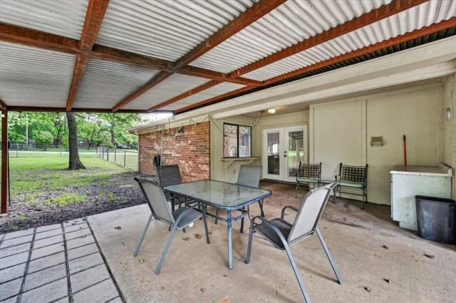 Photo of 745 Carol Lane