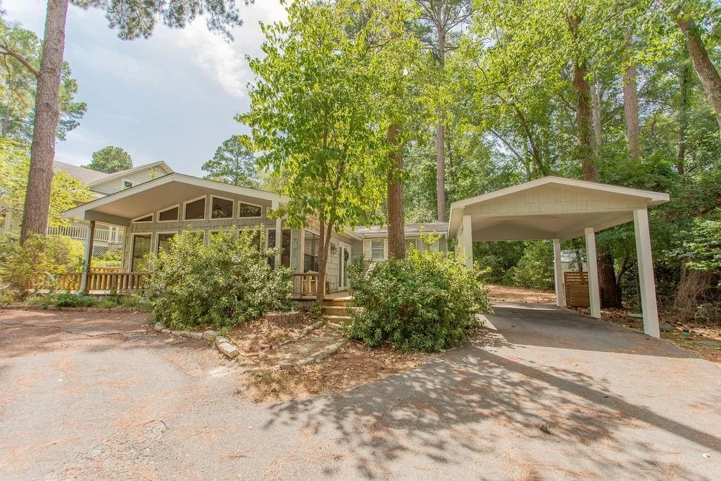Photo of 1332 Hideaway Lane West
