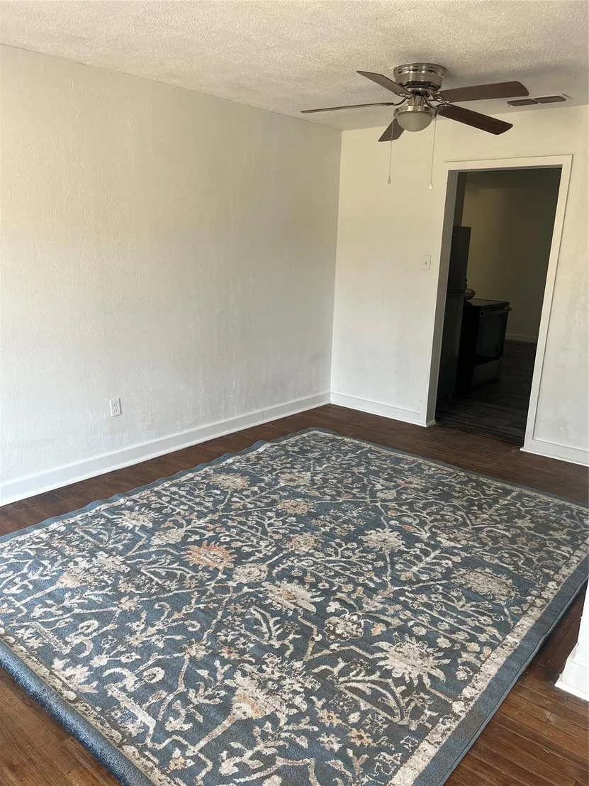 Photo of 2425 Jeanette Street