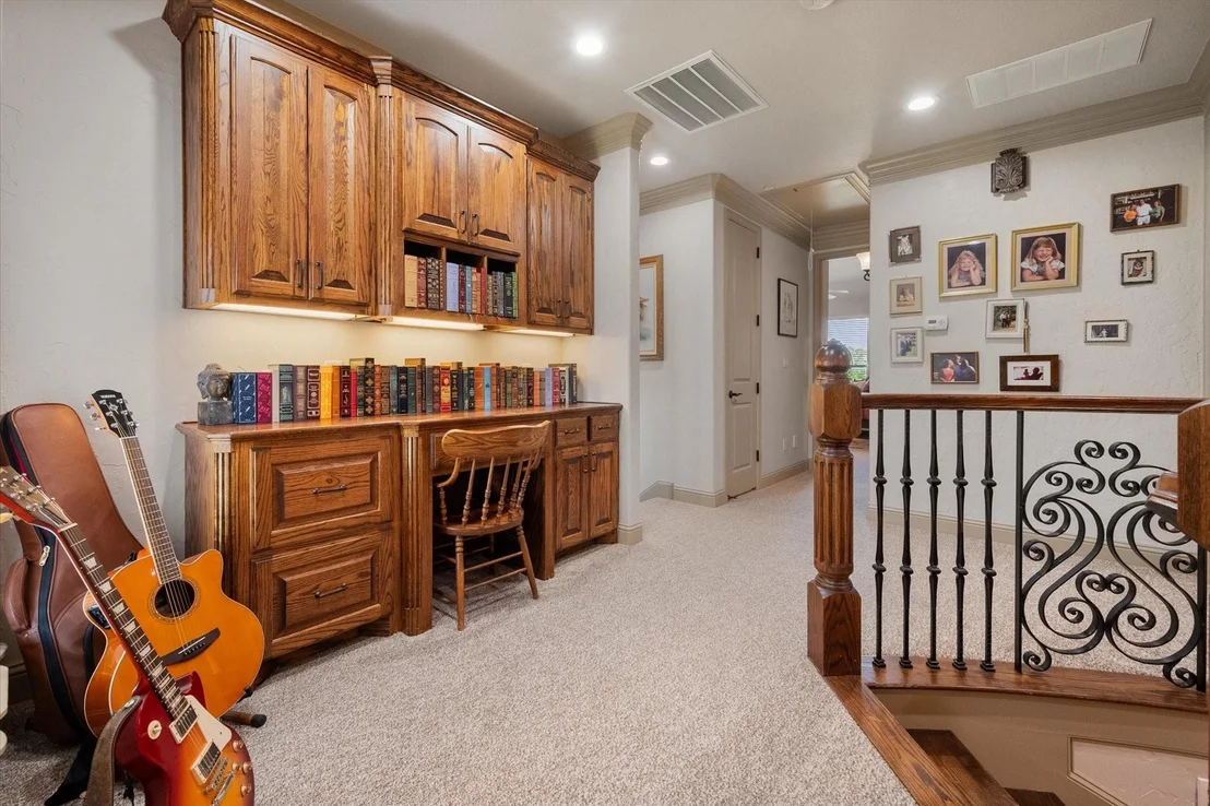 Photo of 103 Oak Grove Lane