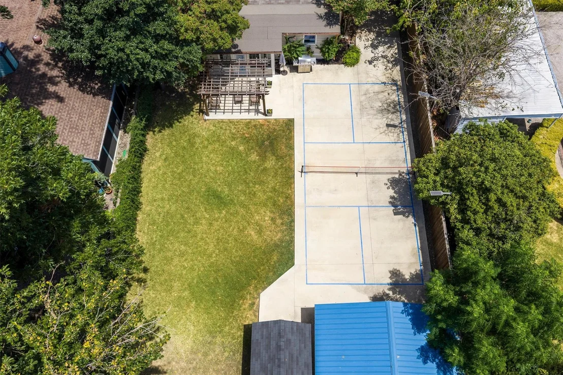 Photo of 5223 Denton Drive