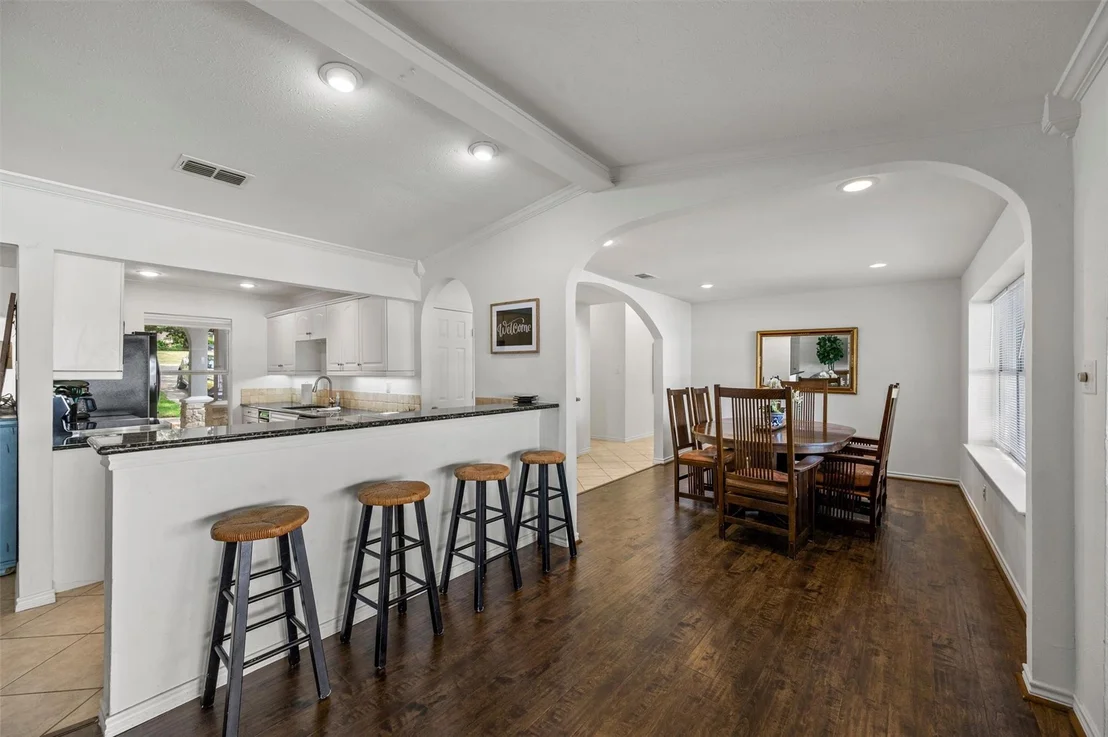 Photo of 211 Lake Front Drive