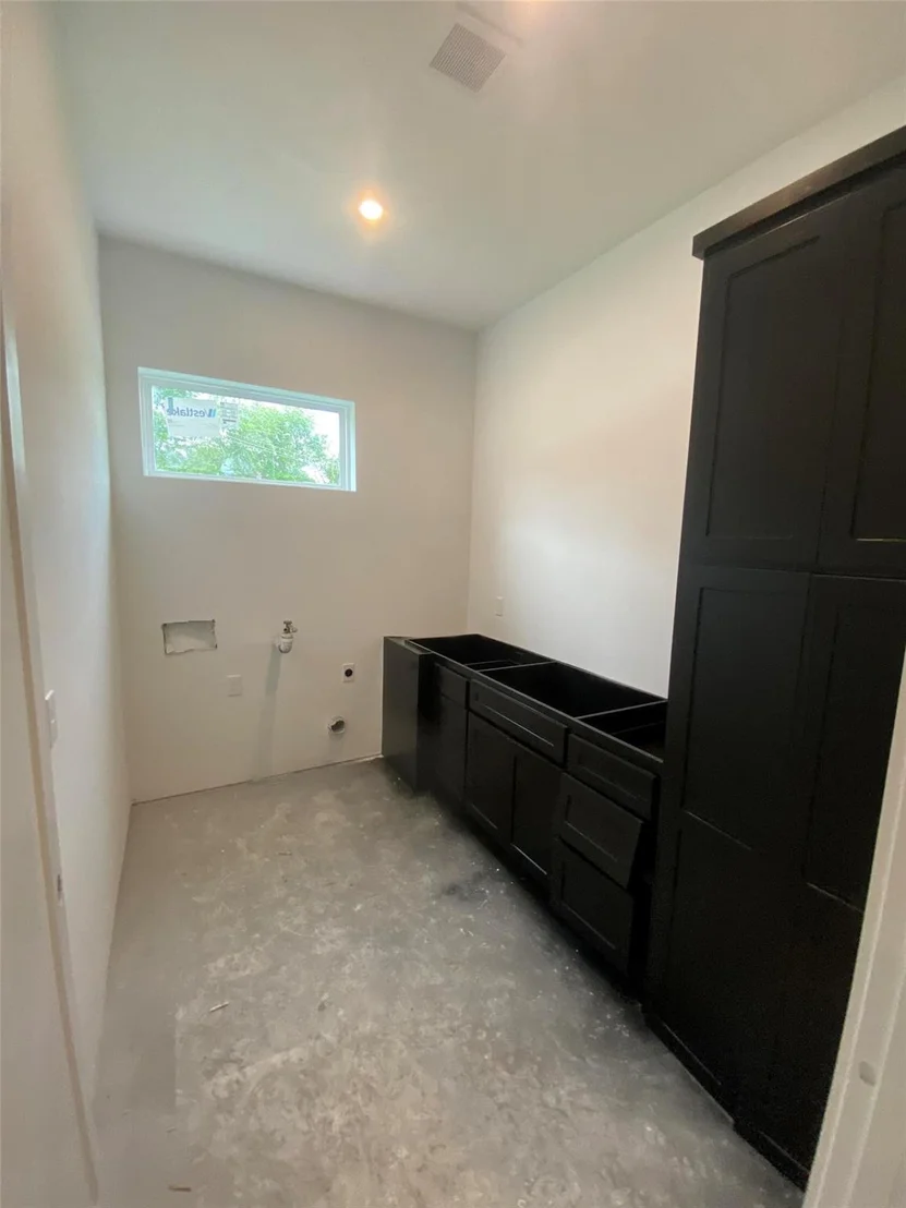 Photo of 229 Belmont Drive