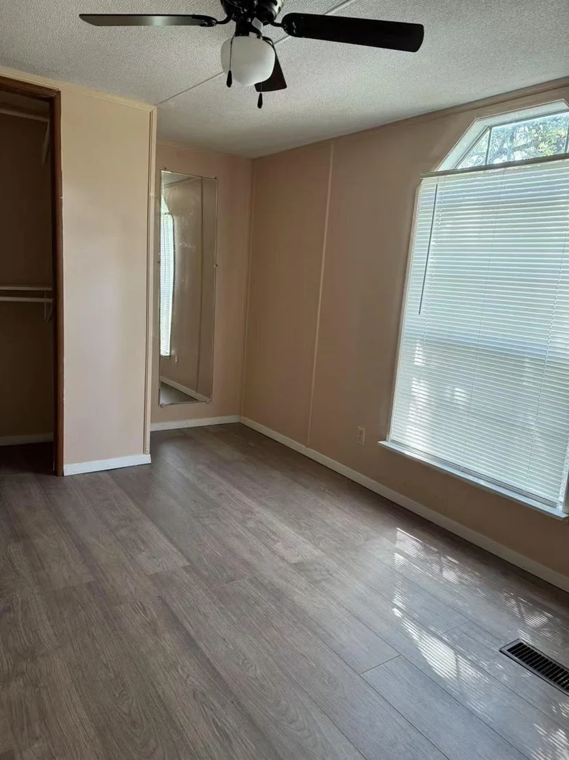 Photo of 1000 Sundance Drive