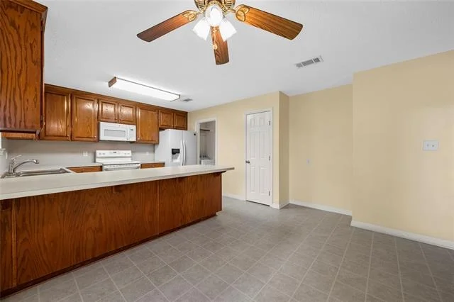 Photo of 100 W Jade Drive