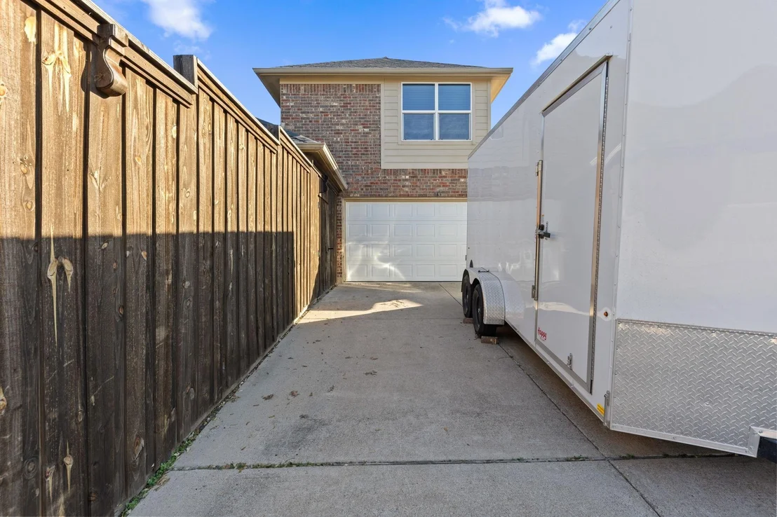 Photo of 433 Castle Street