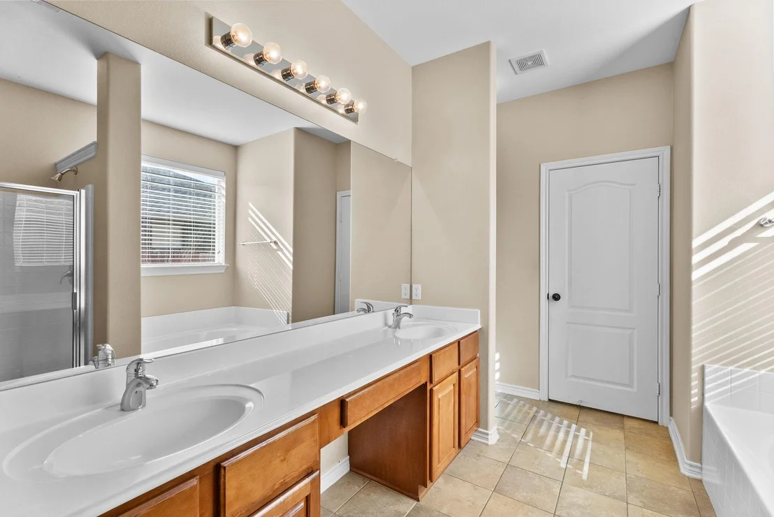 Photo of 6679 Lacebark Circle