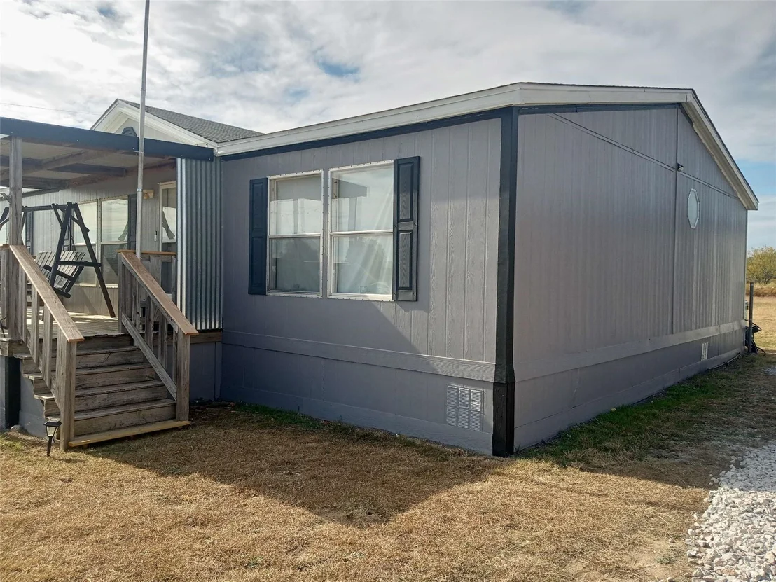 Photo of 1001 ELIZABETH