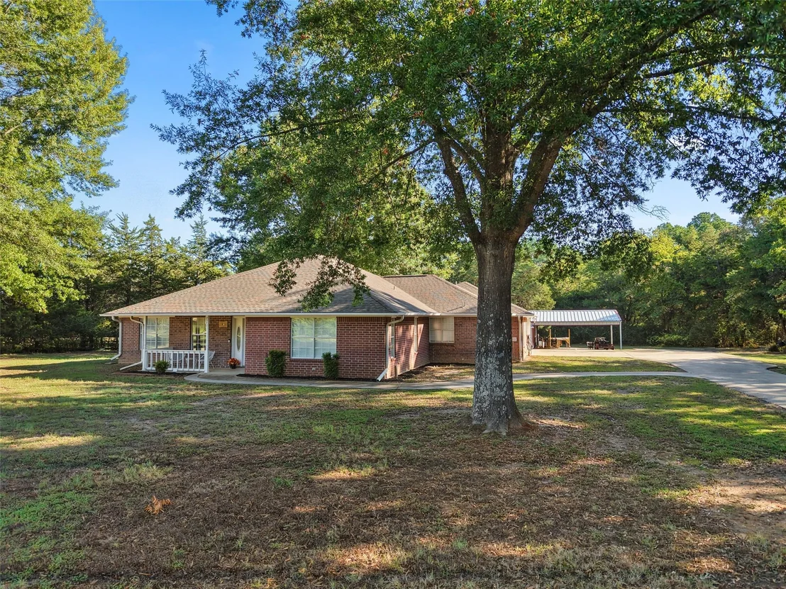 Photo of 257 SE County Road 4280