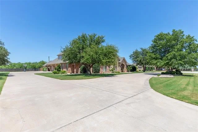 Photo of 4334 La Hacienda Drive