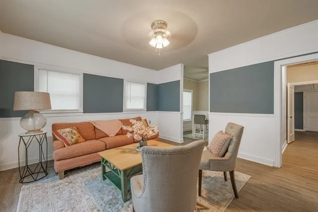 Photo of 925 Palm Street