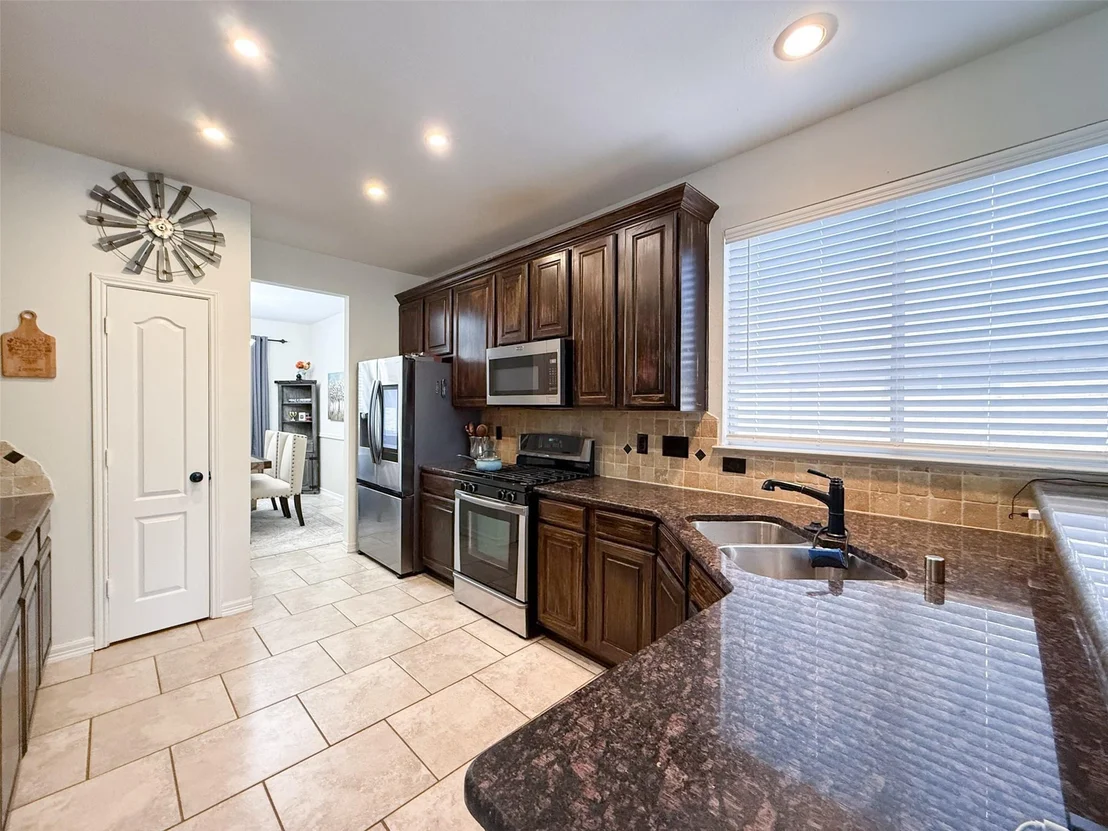 Photo of 3103 Mason Avenue