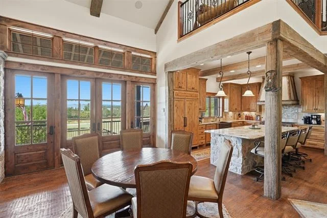 Photo of 1046 Grandview Drive