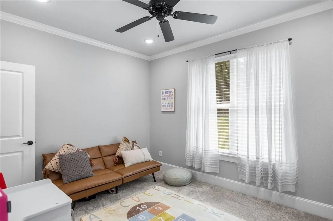 Photo of 1627 Orchard Lane