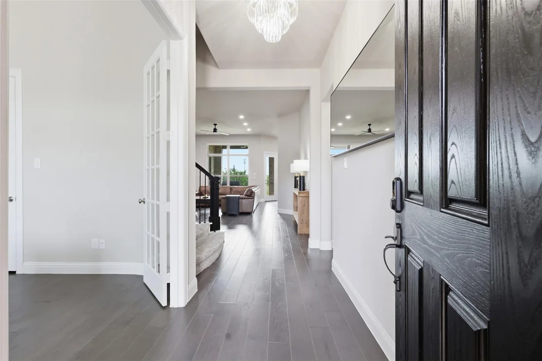 Photo of 3437 Ridgecross Drive